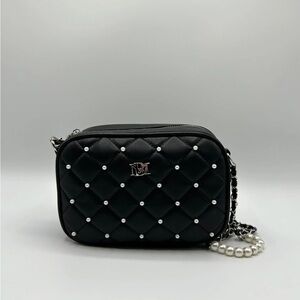 Badgley Mischka Medium Quilted Camera Bag NWT